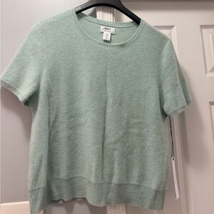 Wilt Light Green Cashmere short sleeve sweater very luxurious feel to it
